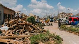 tornado tw jm Nová ves E44SUErXwAgTD4E